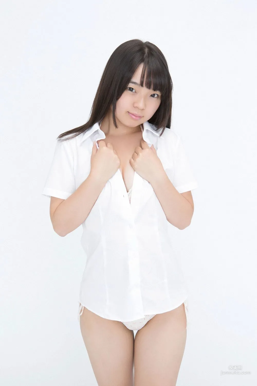 福森つかさ《最強！童顔Fカップ入學!!》寫真集 [YS Web] Vol.681 21