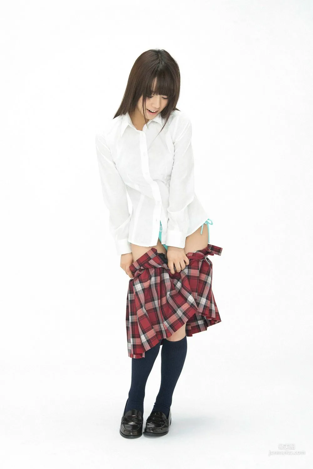和泉美沙希《美型+巨乳の最強アイドル入學！》寫真集 [YS Web] Vol.628 15