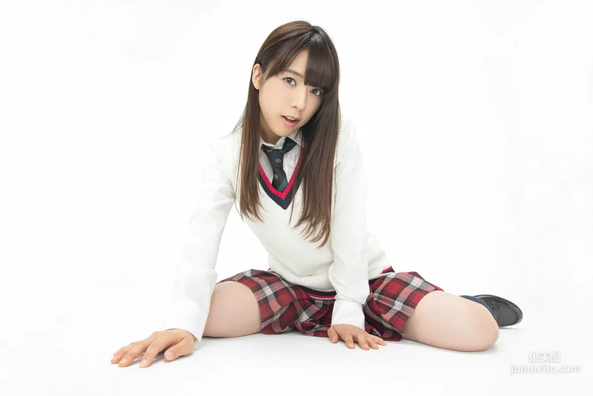 和泉美沙希《美型+巨乳の最強アイドル入學！》寫真集 [YS Web] Vol.628 4