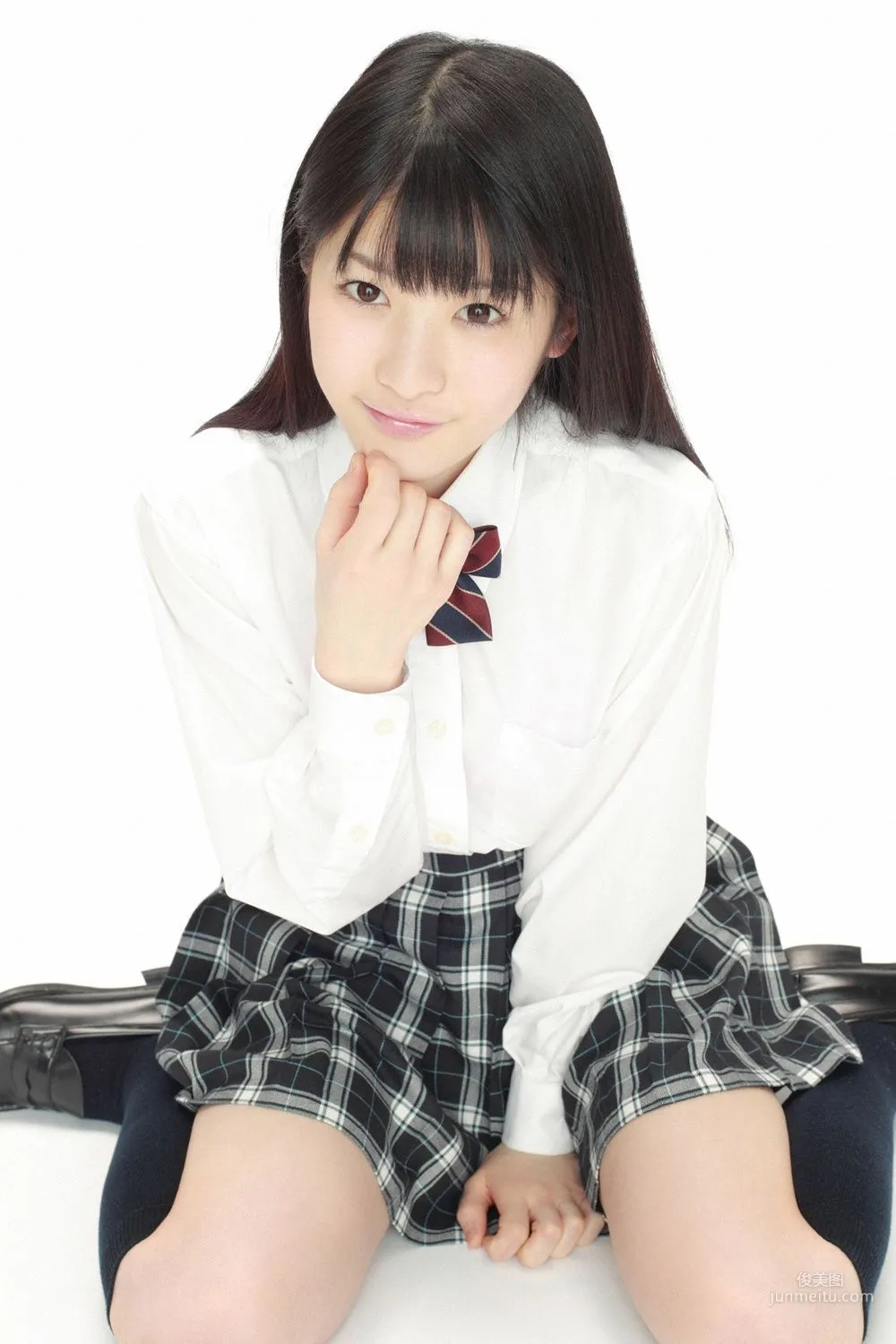 神谷えりな/神谷繪裡奈《ガスマスクを脫いだ美少女！》寫真集 [YS Web] Vol.547 7