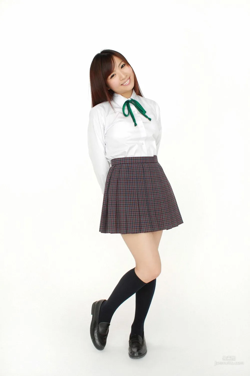 黒田萬結花《Gカップ!》寫真集 [YS Web] Vol.494 1