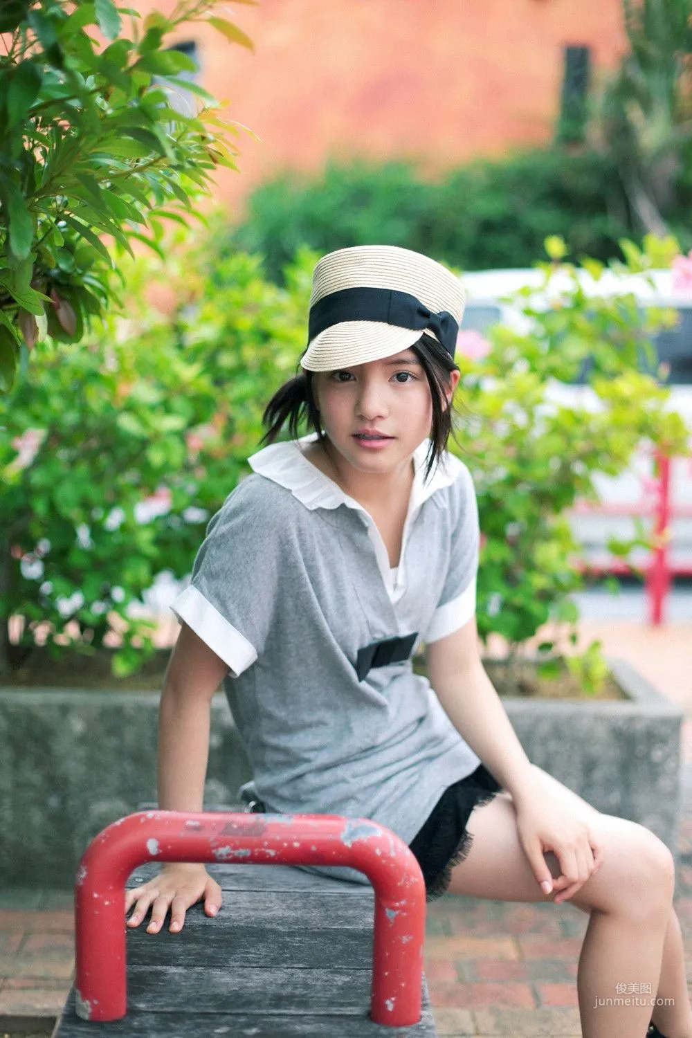 川島海荷《夏少女、咲きます！》寫真集 [YS Web] Vol.410 68
