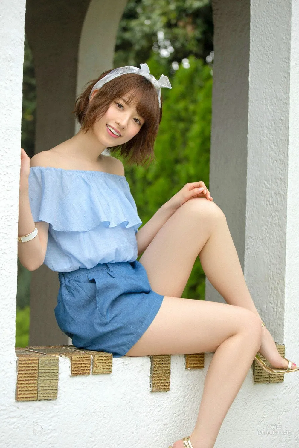 橋本奈々未《この透明感… ドキッ！》写真集 [YS Web] Vol.65313