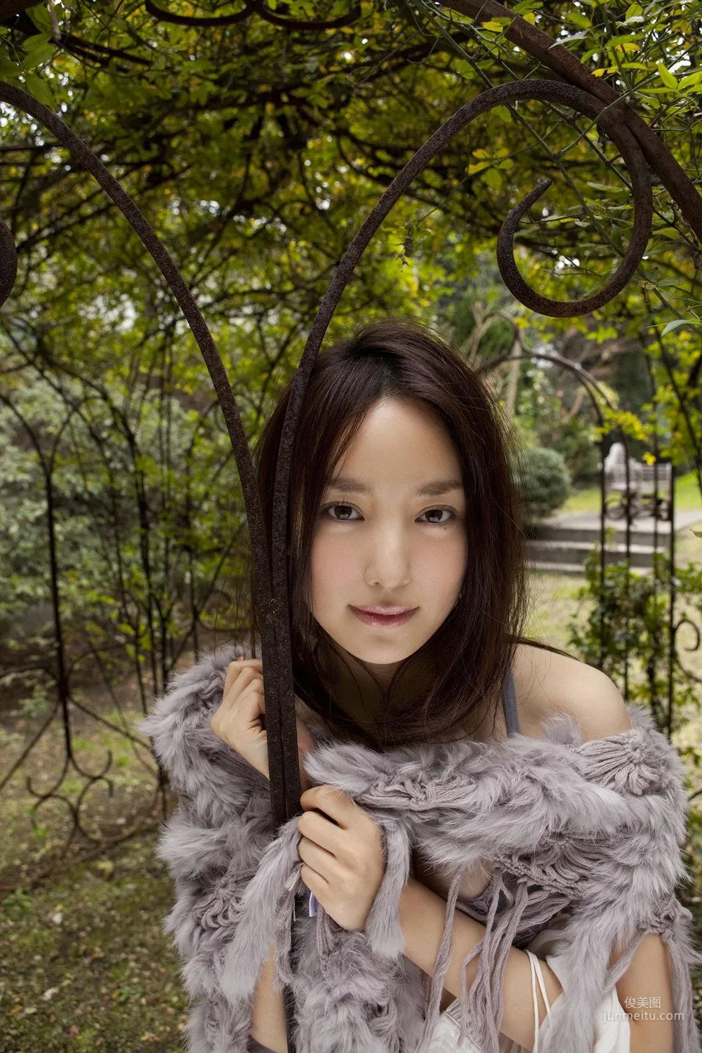 [YS Web] Vol.295 Natsuko Nagaike 永池南津子 寫真集 55