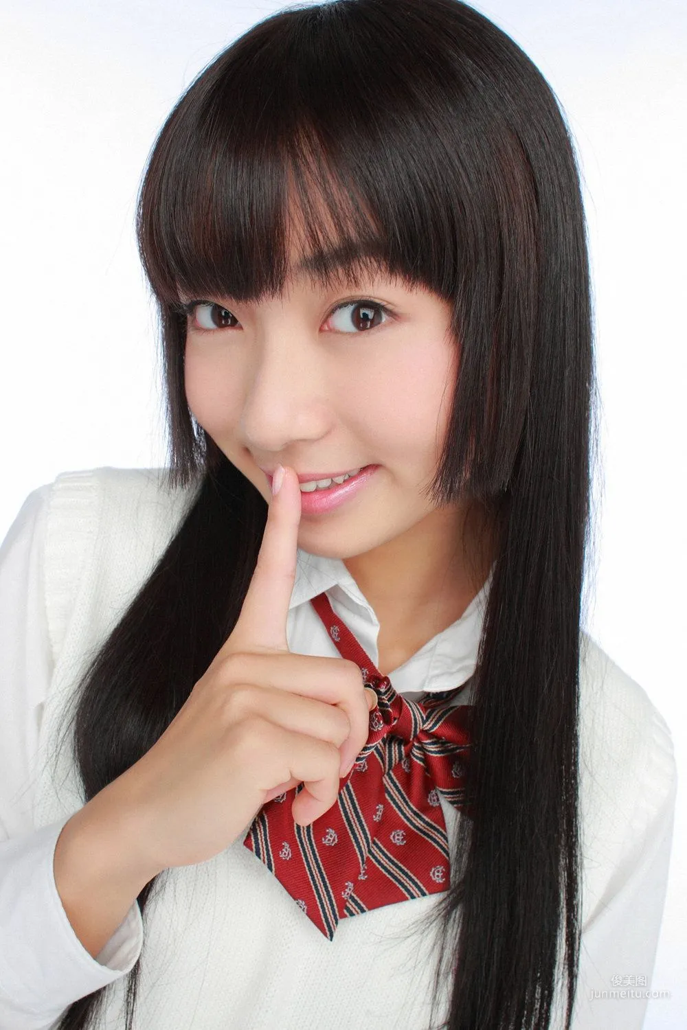 Kurumi Inoue 井上胡桃 UNDERAGE! 寫真集 [YS Web] Vol.285 9