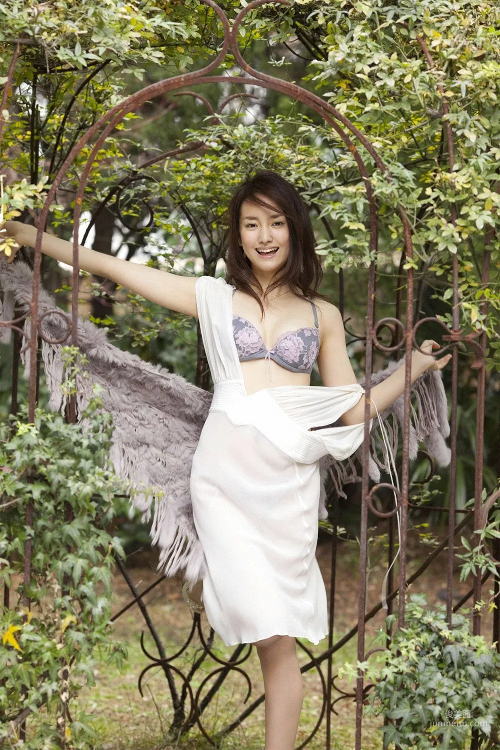 [YS Web] Vol.295 Natsuko Nagaike 永池南津子 寫真集 44