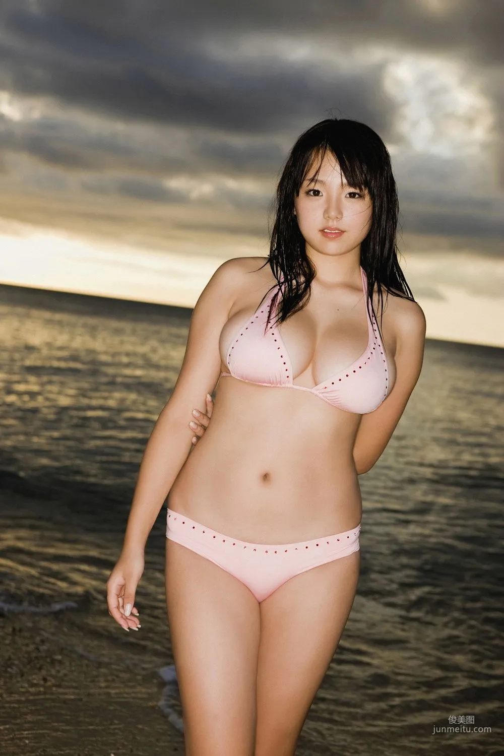 篠崎愛《Good Love》寫真集 [YS Web] Vol.335 64