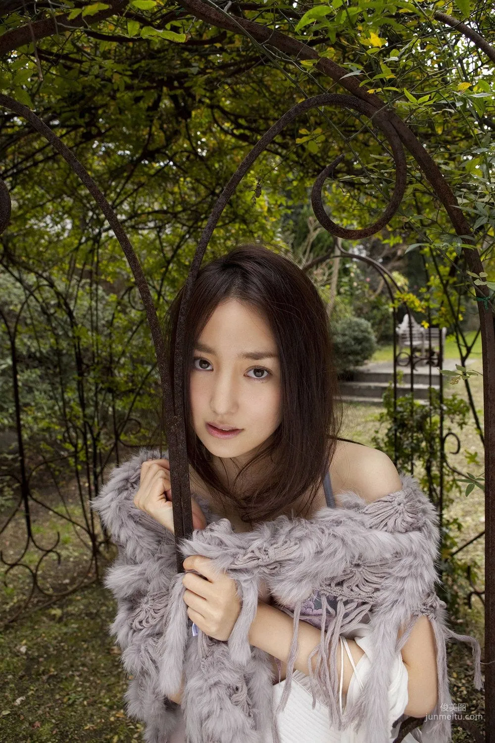 [YS Web] Vol.295 Natsuko Nagaike 永池南津子 寫真集 56