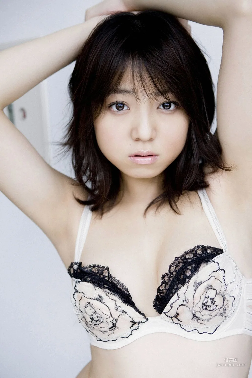 中村靜香《美少女生撮り》寫真集 [YS Web] Vol.291 56