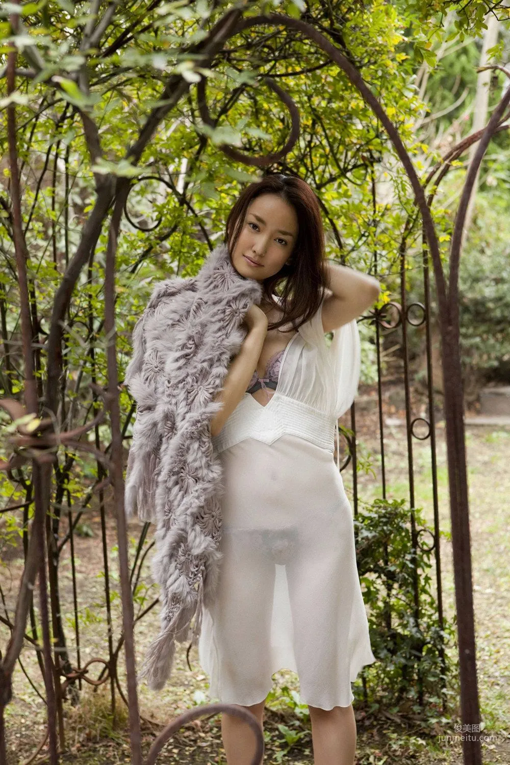 [YS Web] Vol.295 Natsuko Nagaike 永池南津子 寫真集 33