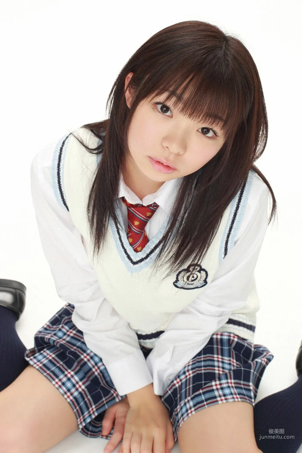 藍谷莉穂《乙女學院 どきどきシックスティーン入學！》寫真集 [YS Web] Vol.338 6
