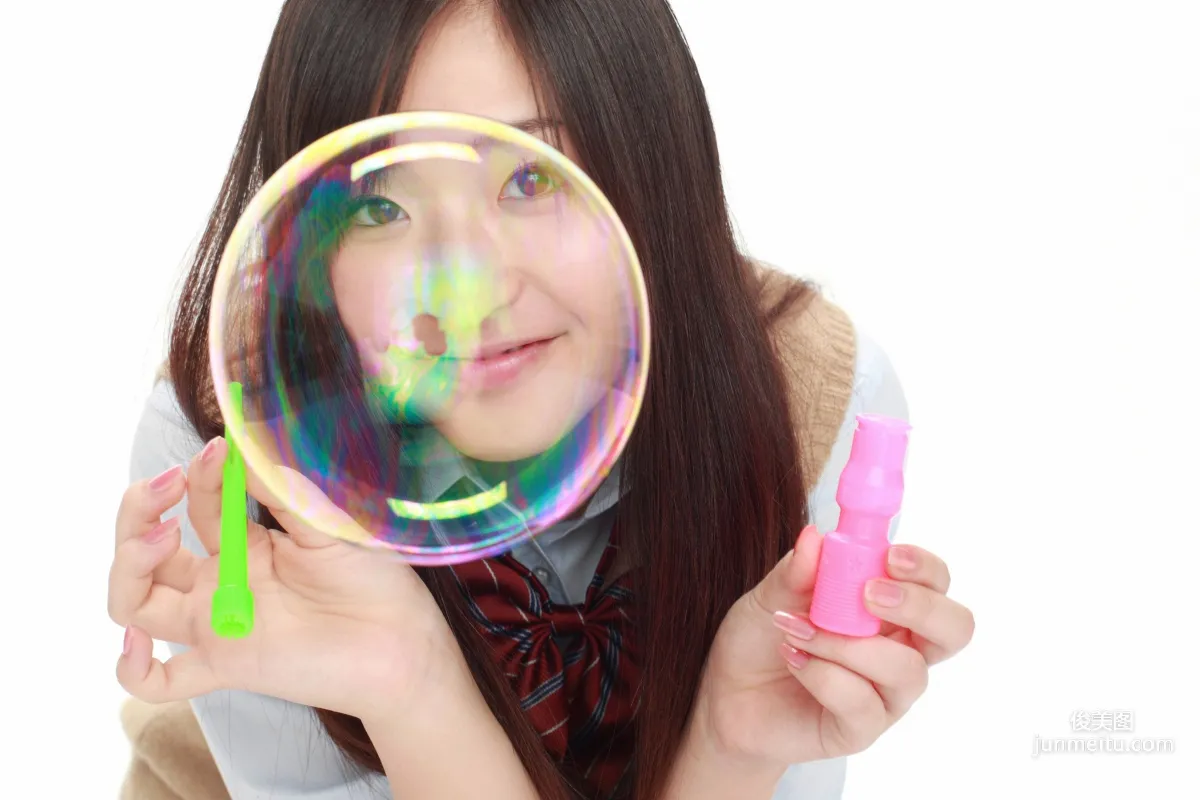 村上友梨《乙女學院 にゅ～グラビアクイーン入學！》寫真集 [YS Web] Vol.334 25