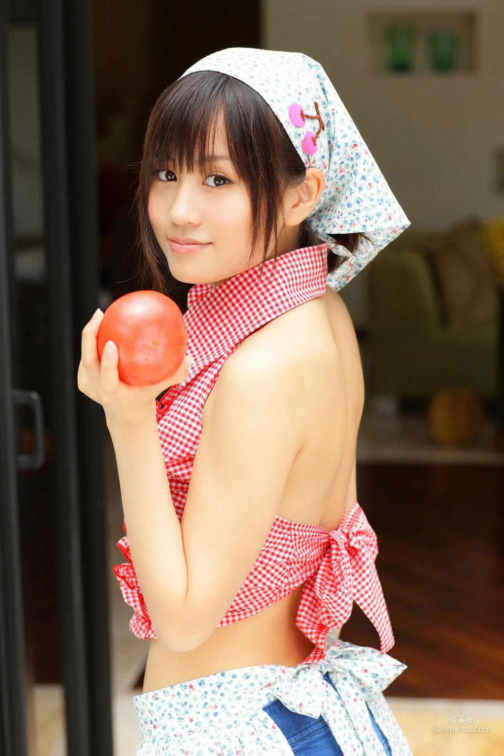 前田敦子《4番センターあっちゃん登場》寫真集 [YS Web] Vol.330 1