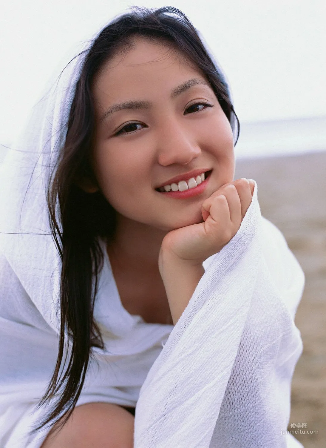 入江紗綾《Road~旅立ち~》写真集 [YS Web] Vol.27348