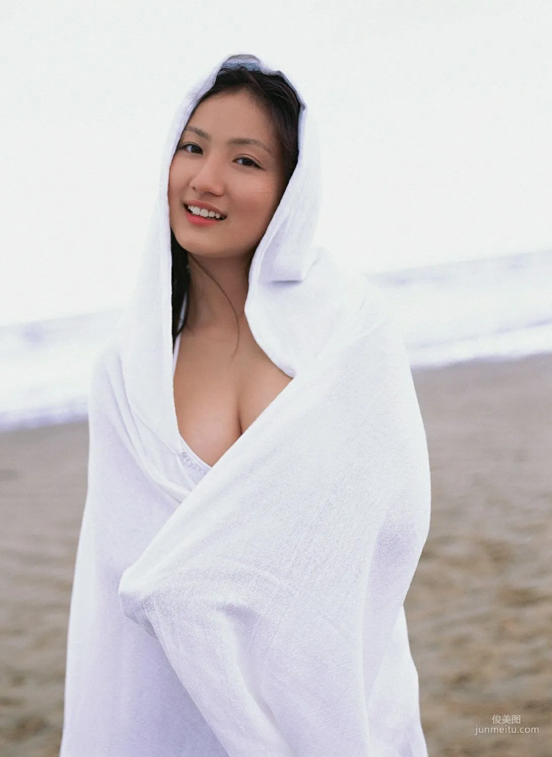 入江紗綾《Road~旅立ち~》写真集 [YS Web] Vol.27347