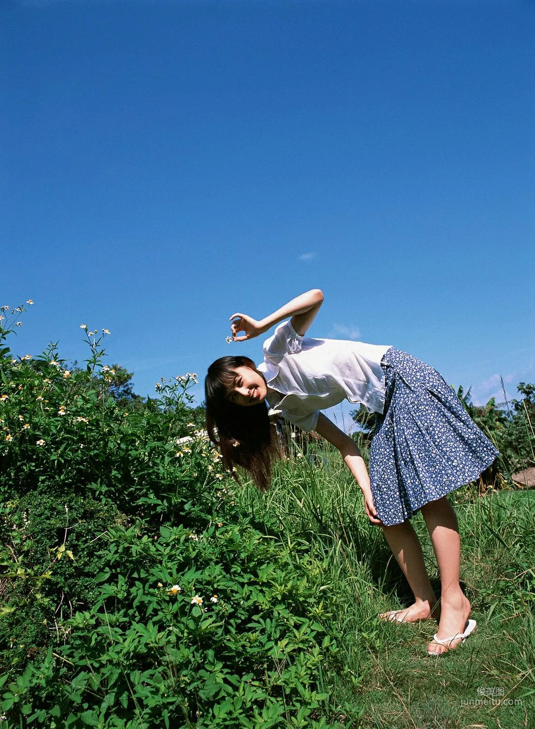 秋山莉奈《莉奈のもうひと雫》寫真集 [YS Web] Vol.234 59