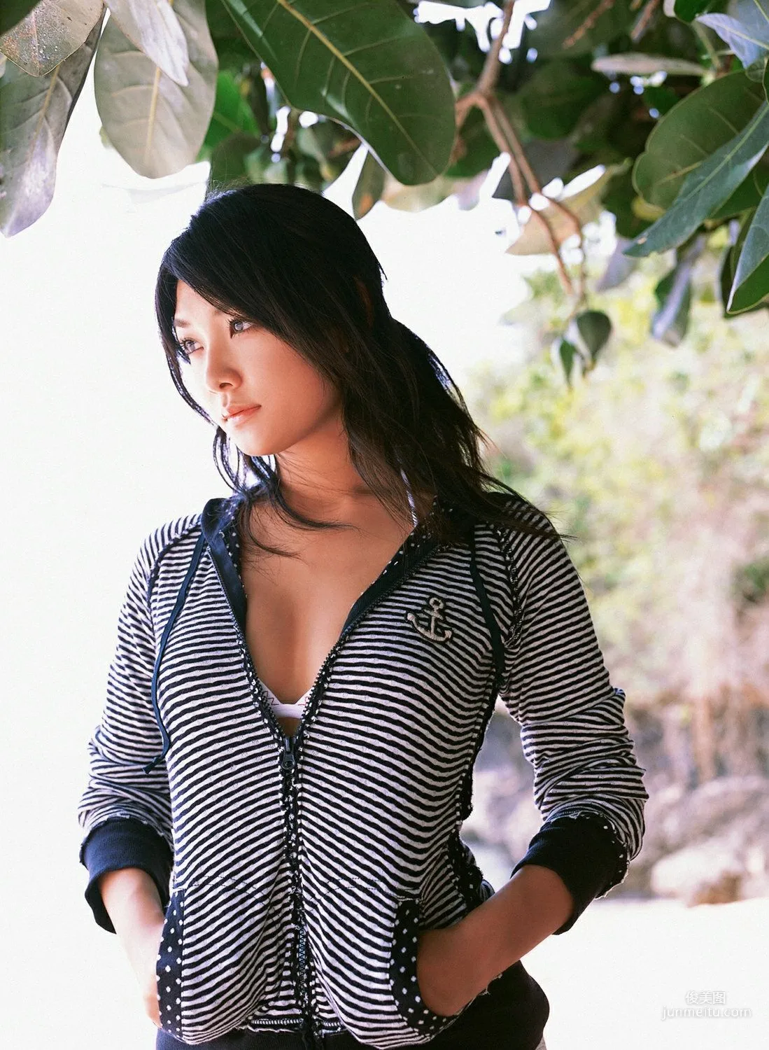 [YS Web] Vol.257 Erika Tonooka 外岡えりか/外岡好梨花 寫真集 25