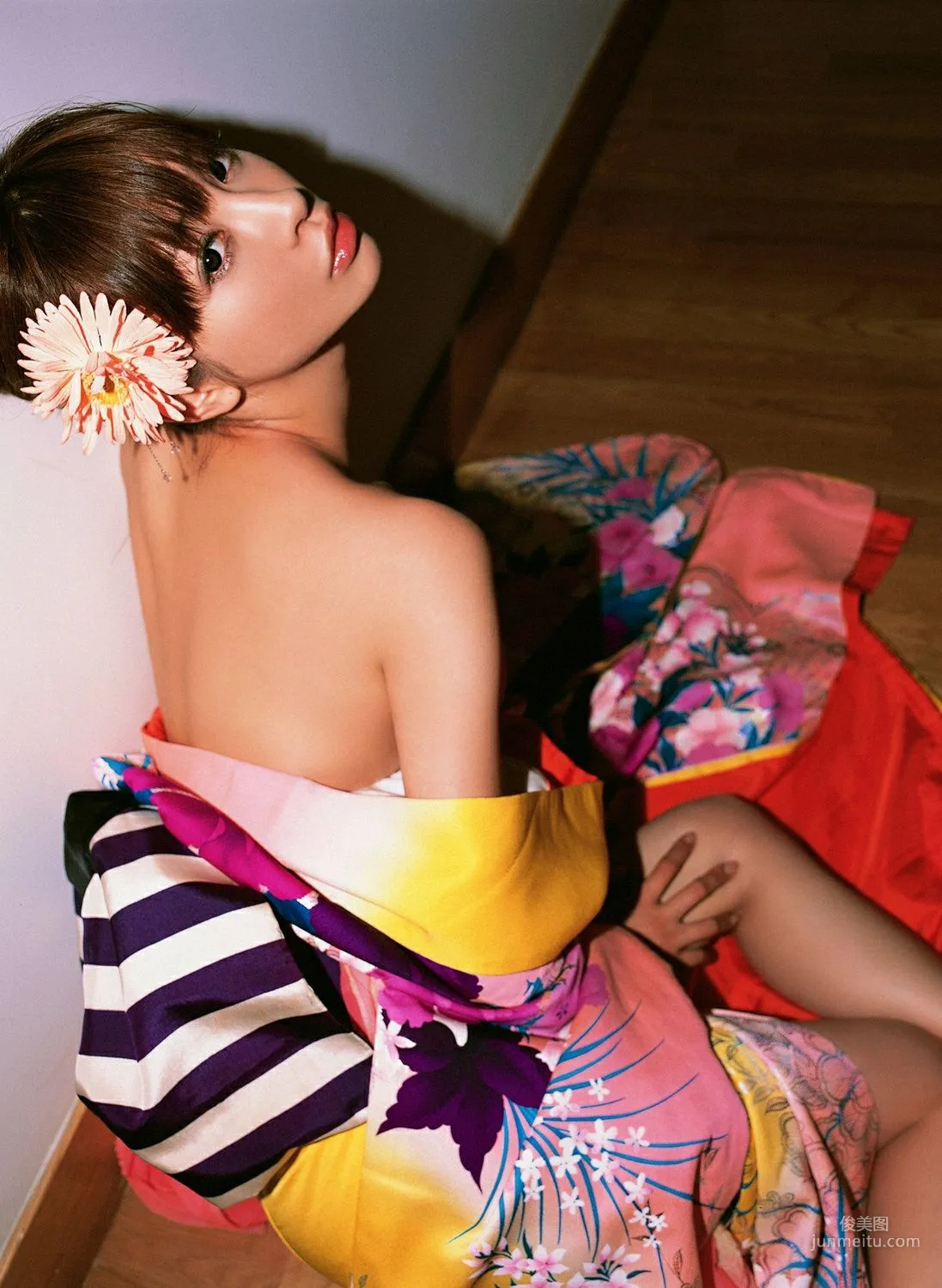 中山惠《女優遊戯》寫真集 [YS Web] Vol.278 72