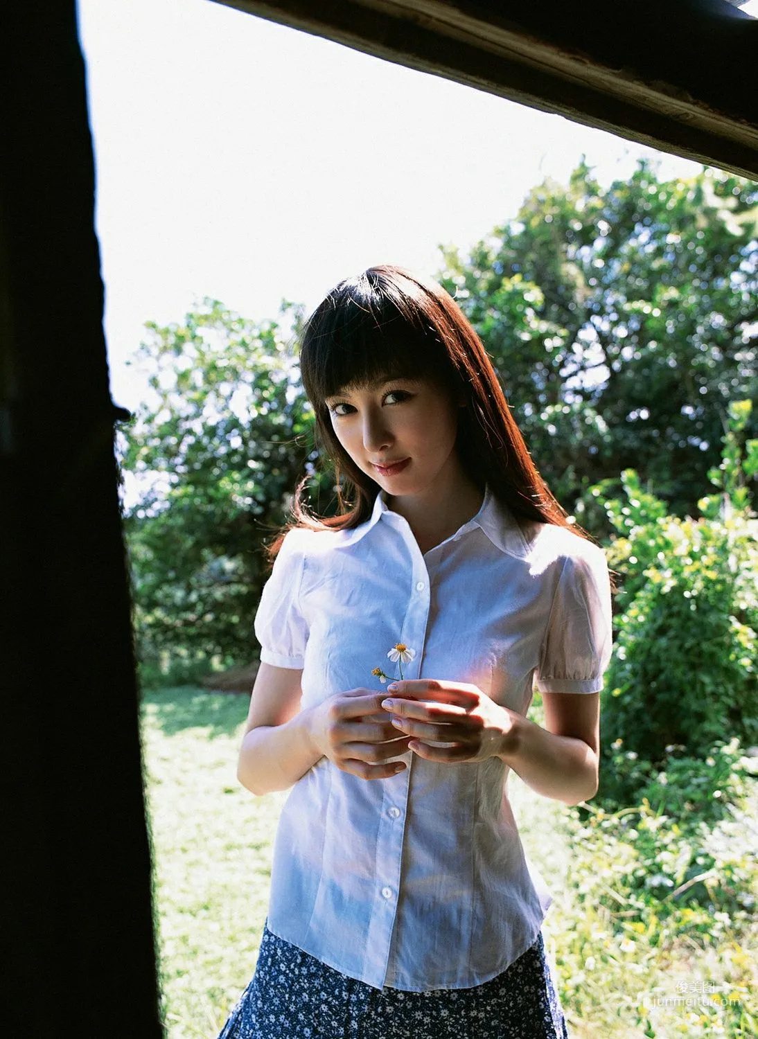 秋山莉奈《莉奈のもうひと雫》寫真集 [YS Web] Vol.234 57