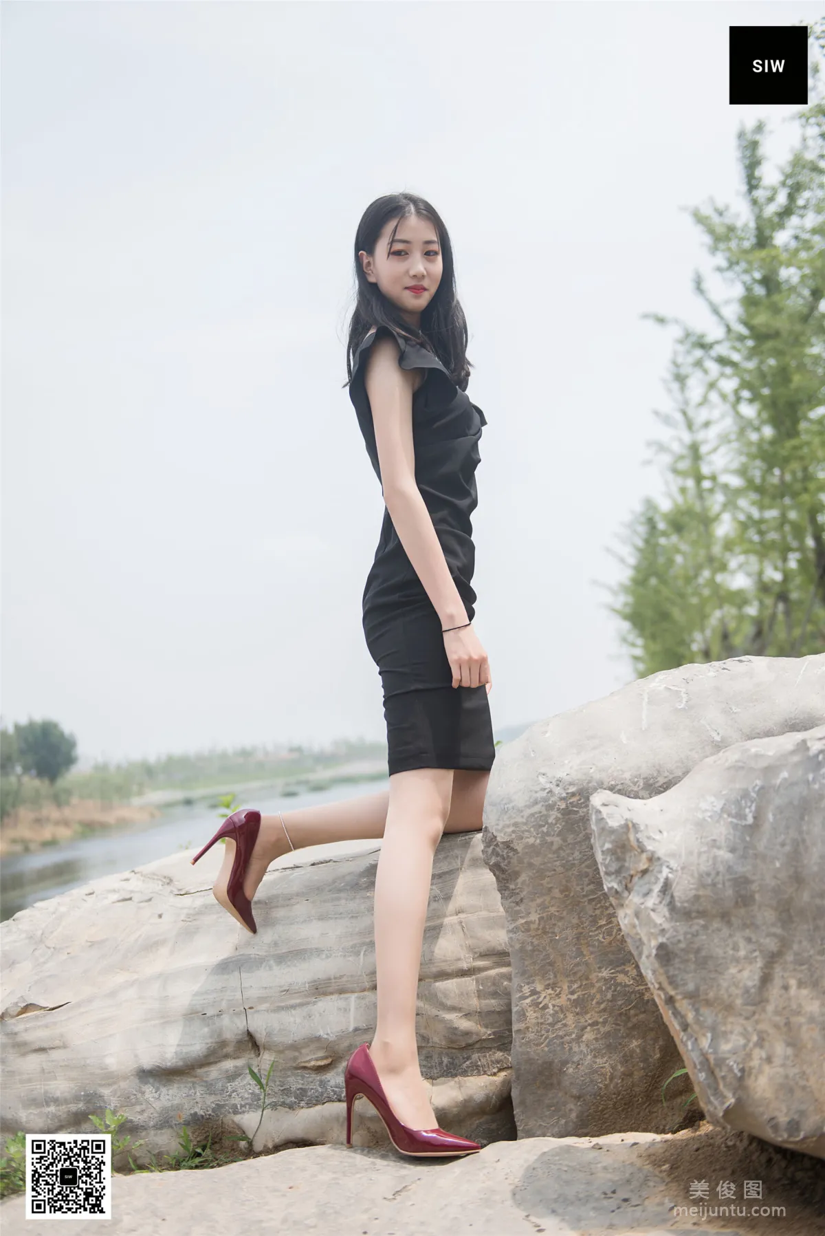 [斯文传媒SIW]  雯静 《石上美人》 写真集22