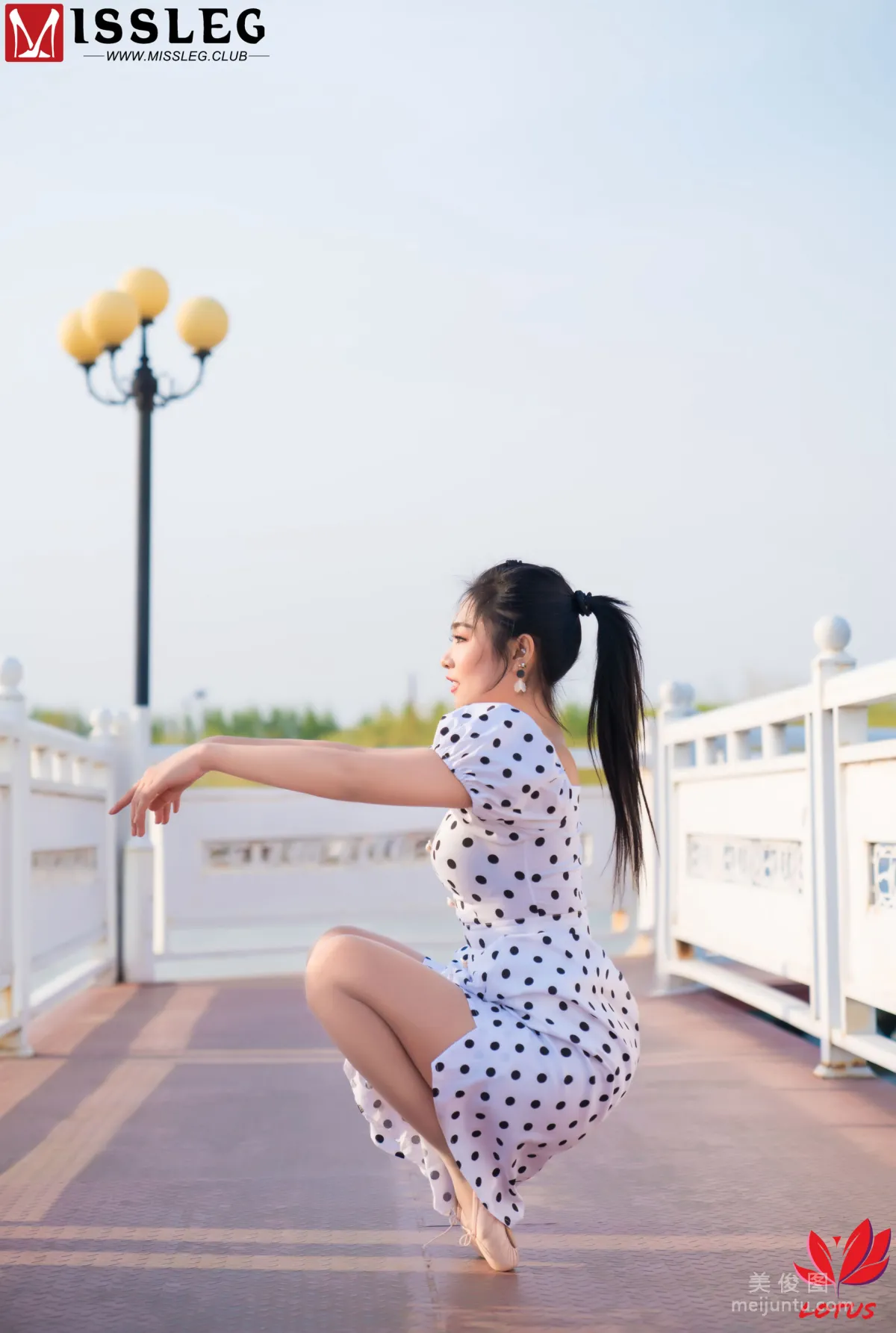 [蜜丝MISSLEG] M018 小鬼3 《景区舞娘》 写真集49