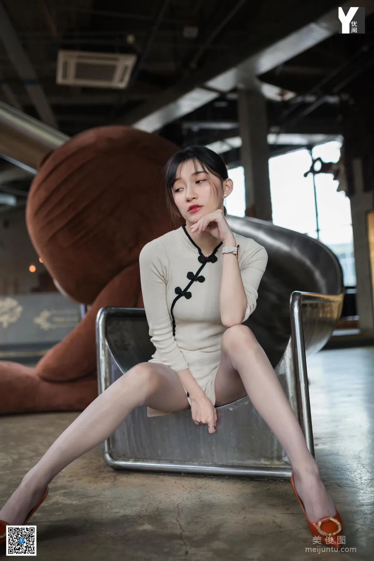 [異思趣向IESS] 模特 秋秋 《布朗熊之戀》 寫真集 81