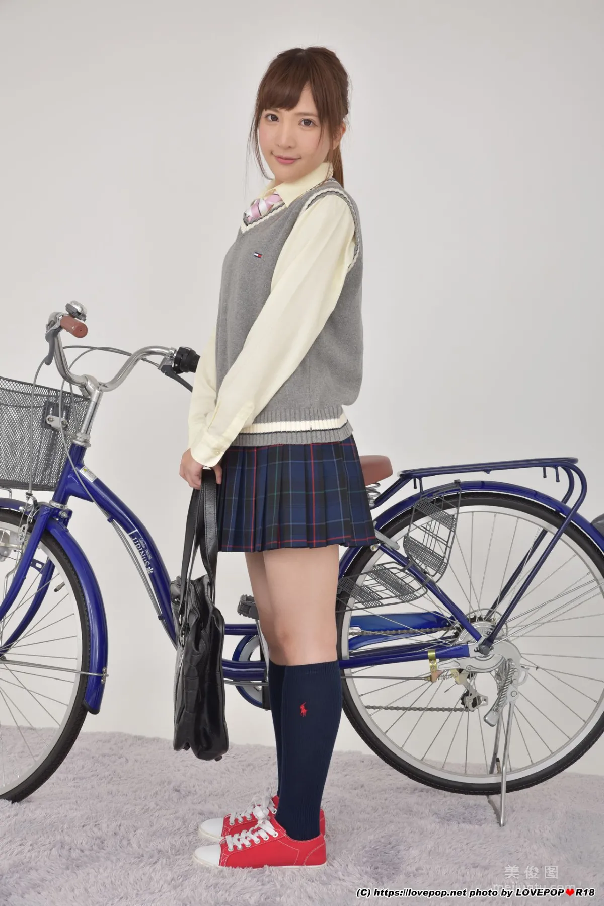 [LOVEPOP] 汐乃木あやみ/汐乃木绫美 Photoset 04 寫真集 6