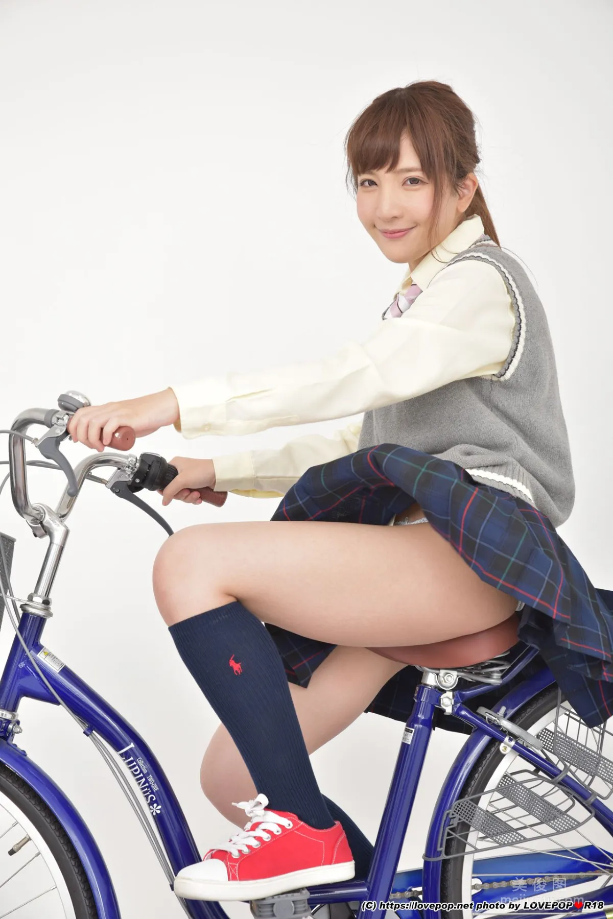 [LOVEPOP] 汐乃木あやみ/汐乃木绫美 Photoset 04 寫真集 26