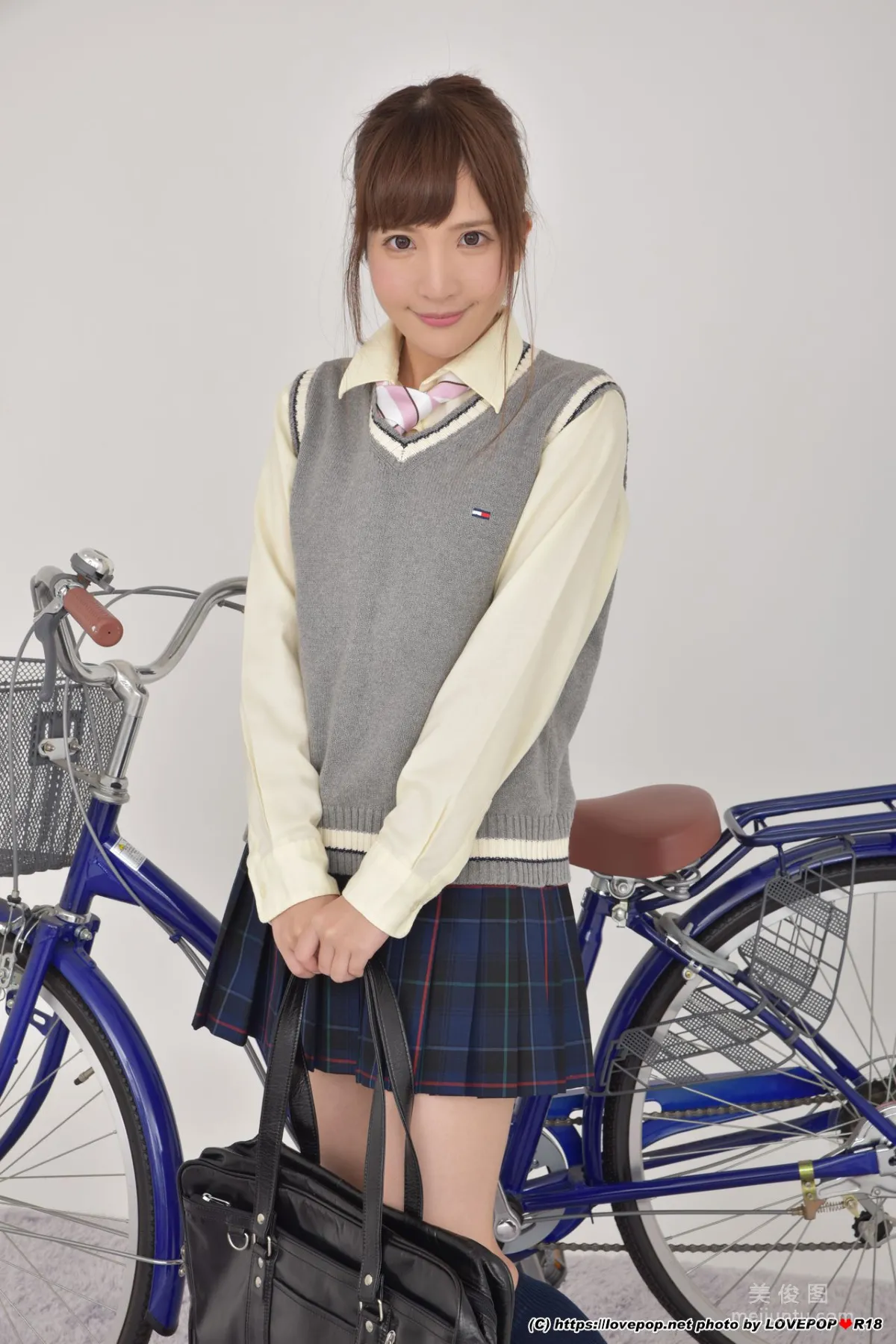 [LOVEPOP] 汐乃木あやみ/汐乃木绫美 Photoset 04 寫真集 2