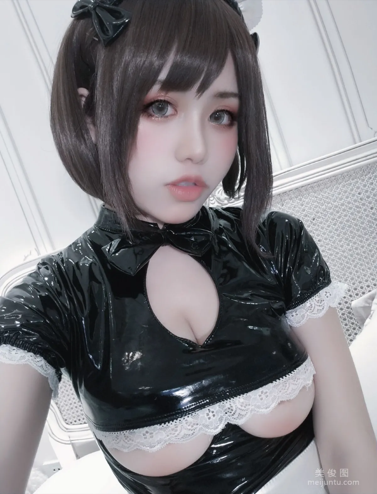 [美女Coser] 一笑芳香沁 《早餐奶》 寫真集 13