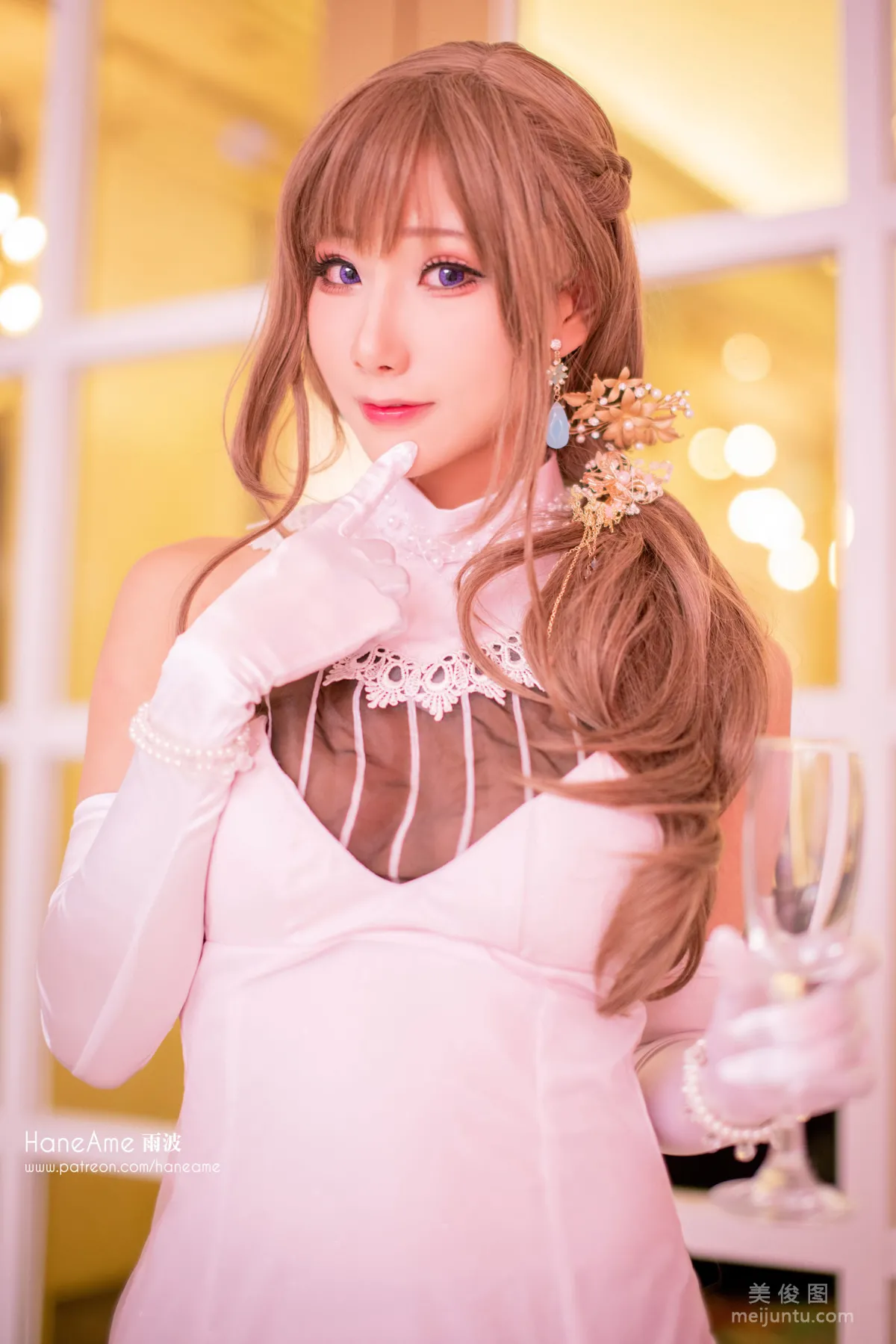 [網紅Coser] 雨波_HaneAme 《媽媽二連擊》 寫真集 27