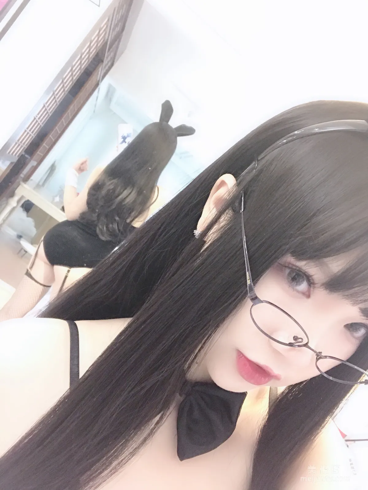 [網紅Coser] 雪晴Astra 《眼鏡兔子扮演》 寫真集 12