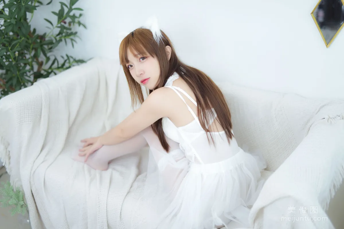 美女Coser二佐Nisa 《宠物少女 私房白婚纱》 写真集5