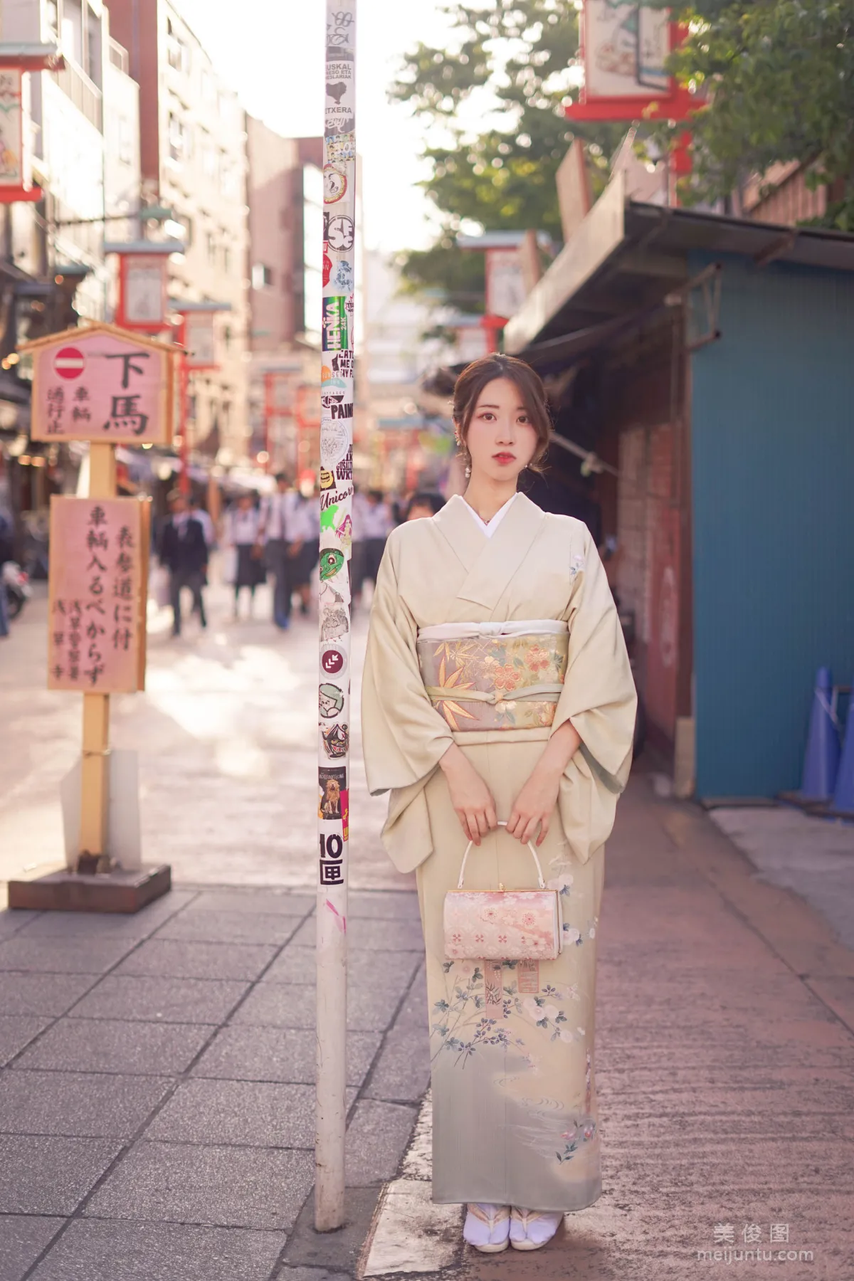 人气Coser黑川 《和服》 写真集29