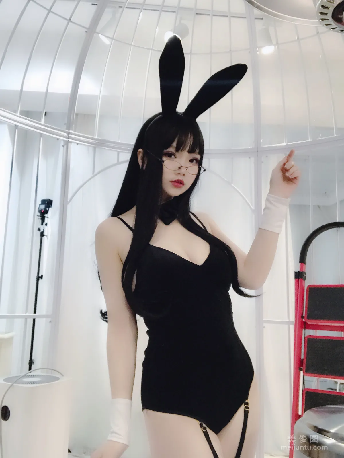 [網紅Coser] 雪晴Astra 《眼鏡兔子扮演》 寫真集 21