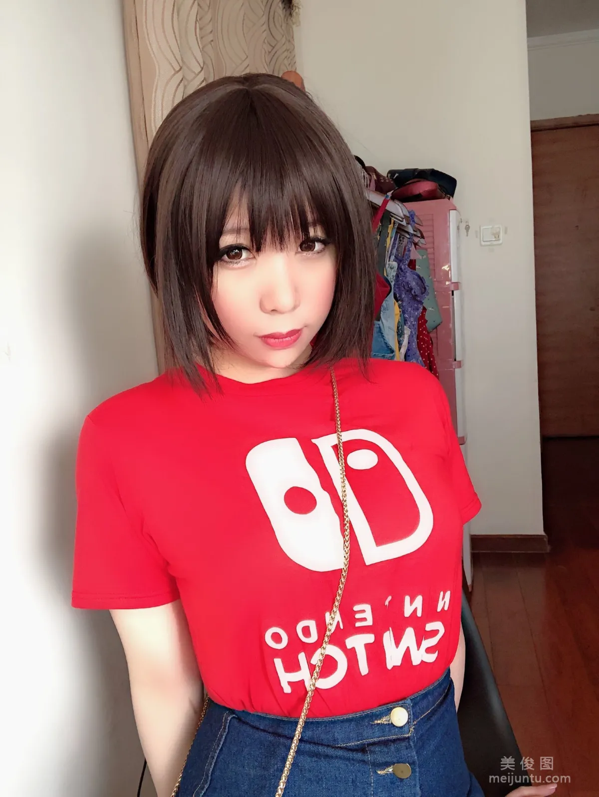 [美女Coser] 鹿野希 《火紅誘惑》 寫真集 40