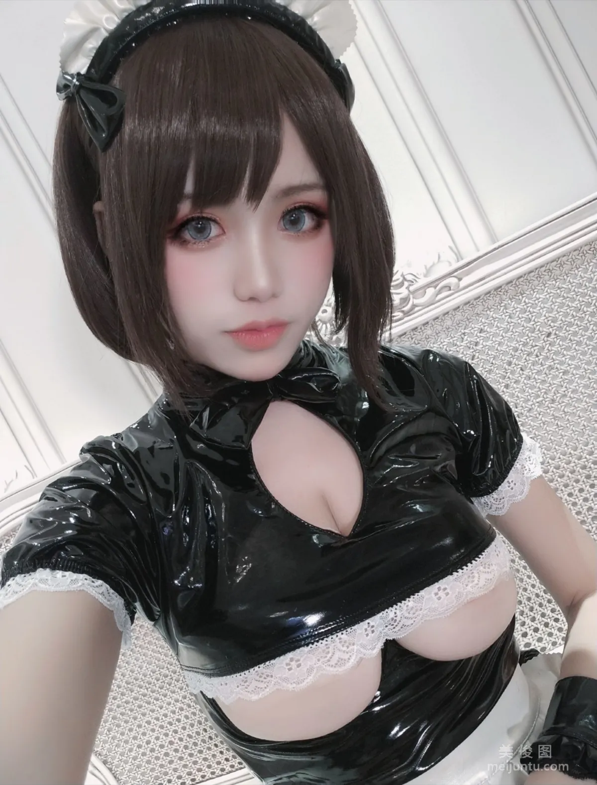 [美女Coser] 一笑芳香沁 《早餐奶》 寫真集 22