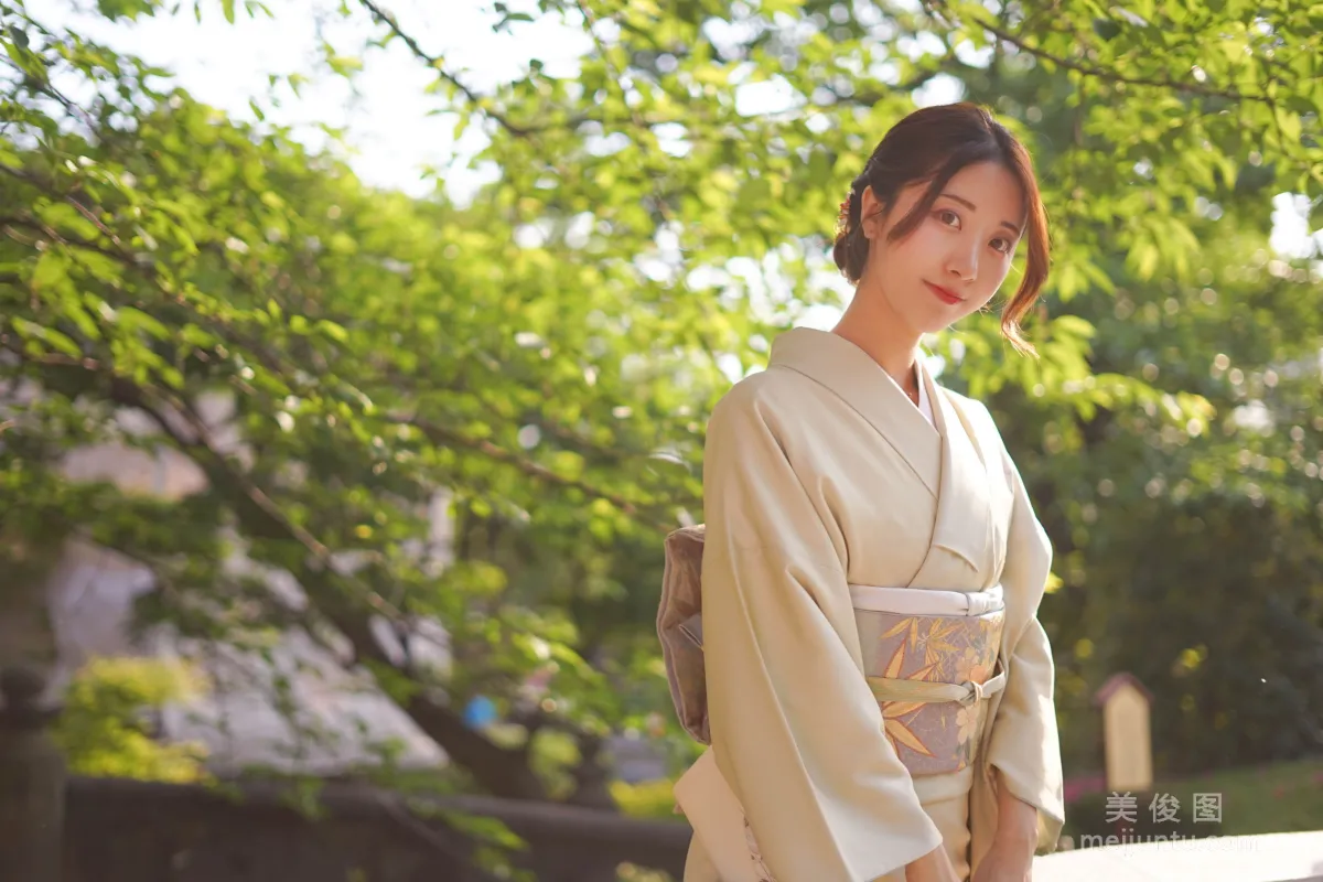 人气Coser黑川 《和服》 写真集22