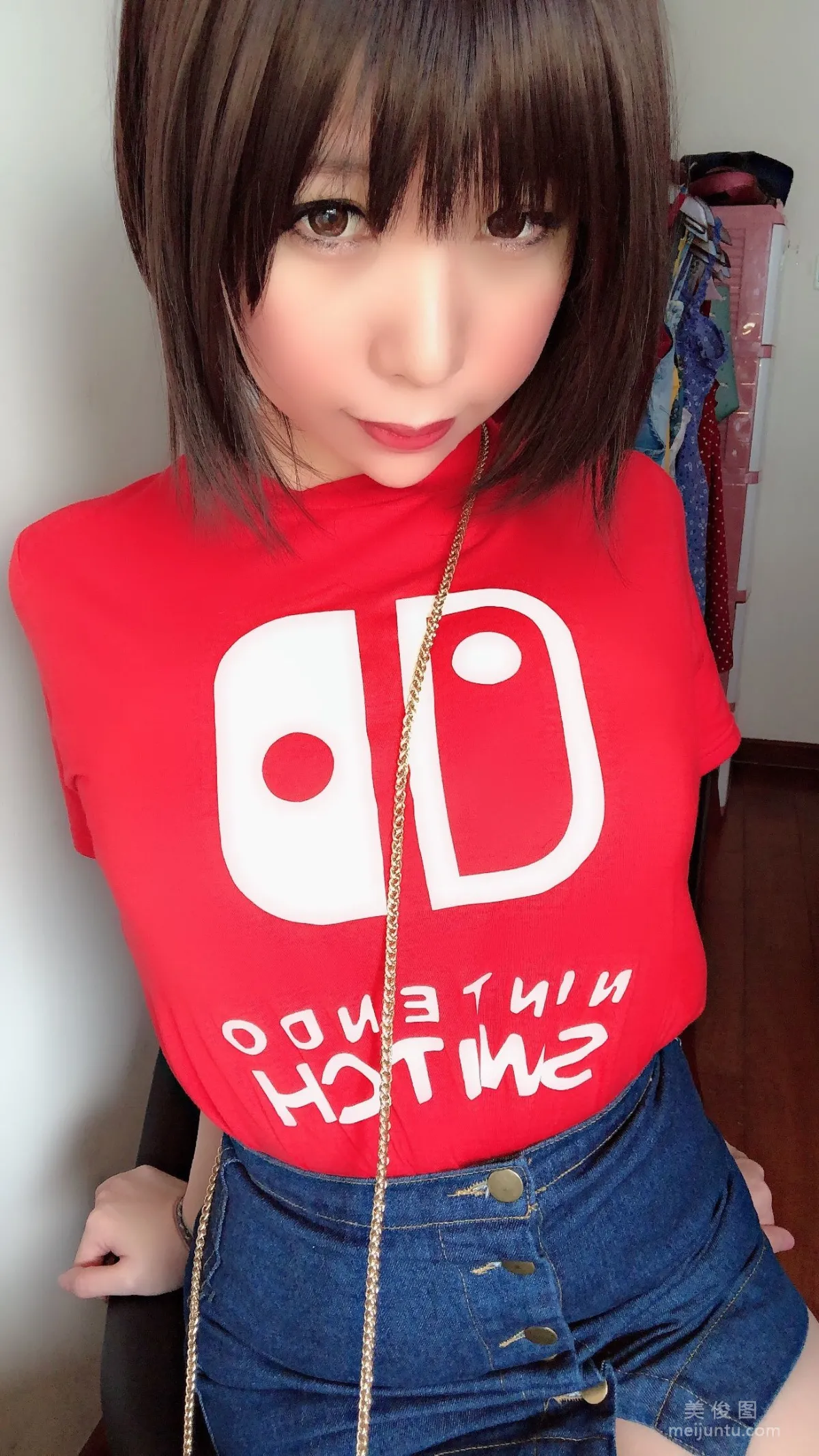 [美女Coser] 鹿野希 《火紅誘惑》 寫真集 52