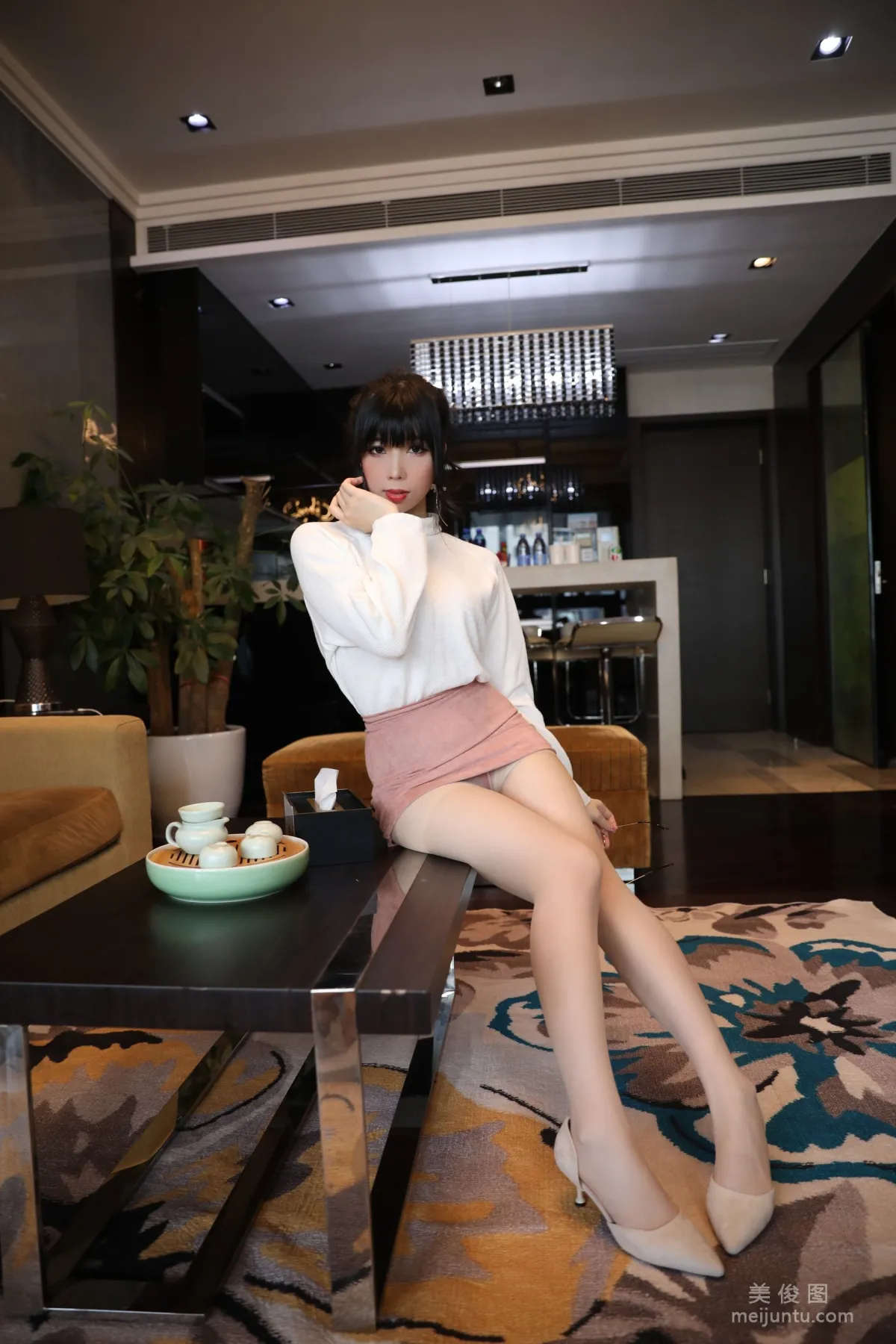 巨乳美女鹿野希 《单马尾眼镜娘》 写真集5
