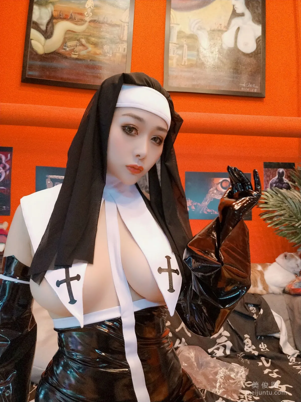 [COS福利] 三刀刀Miido 《修女》 写真集3