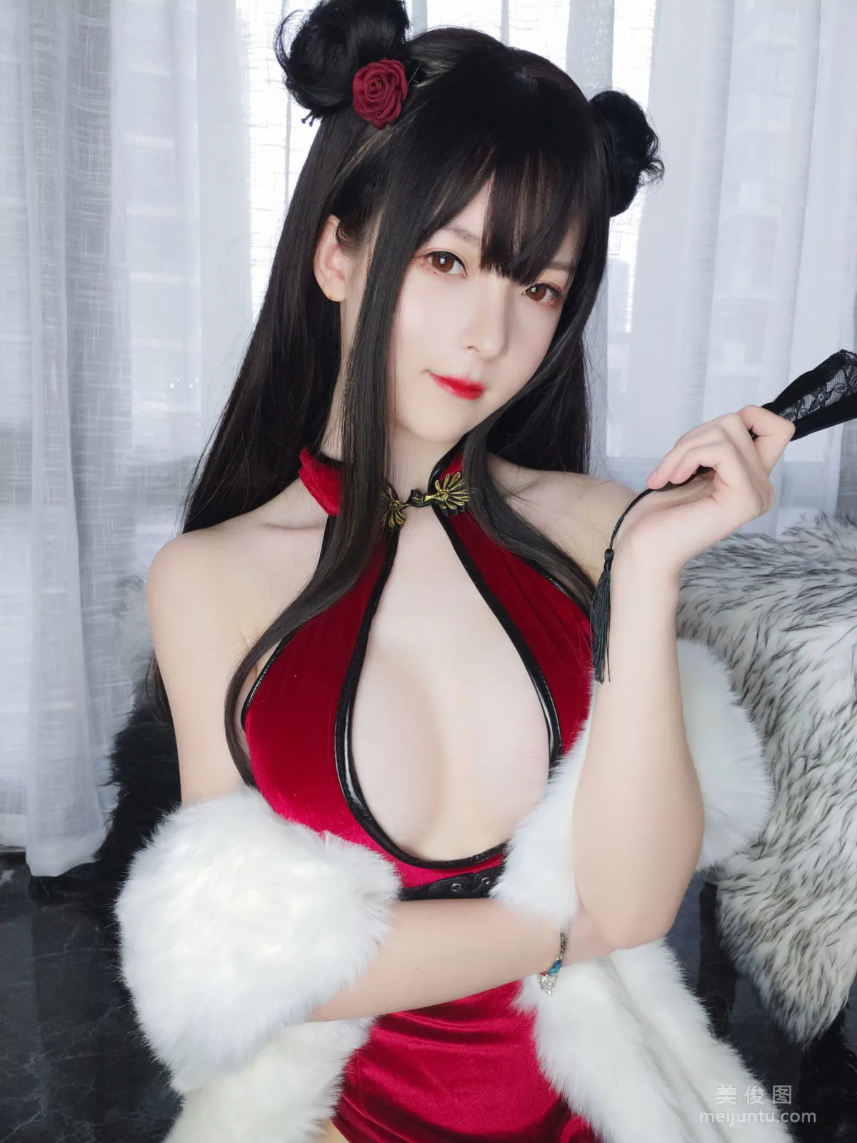[網紅Coser] 一小央澤 《新月紅玫》 寫真集 60