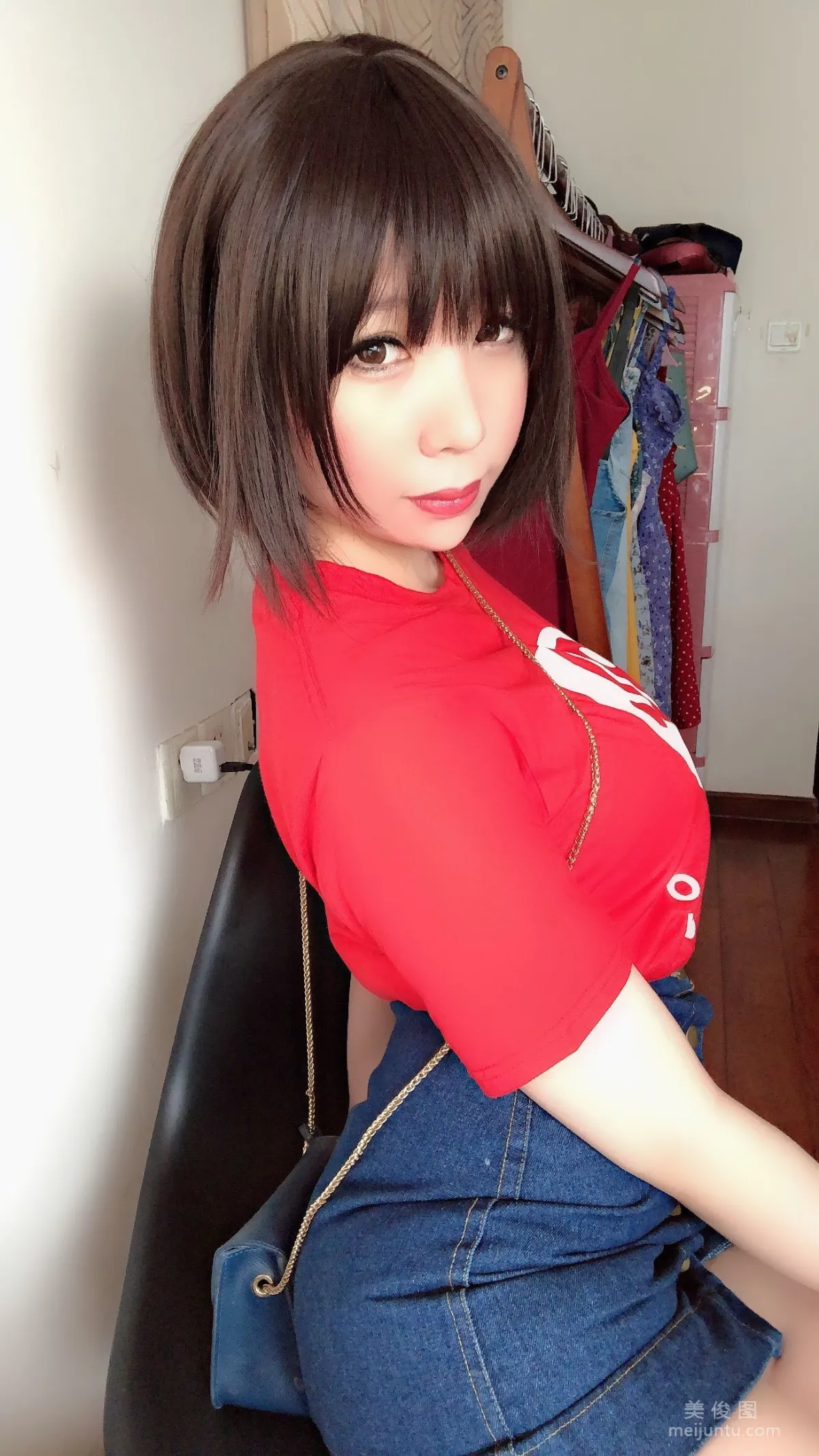 [美女Coser] 鹿野希 《火紅誘惑》 寫真集 46