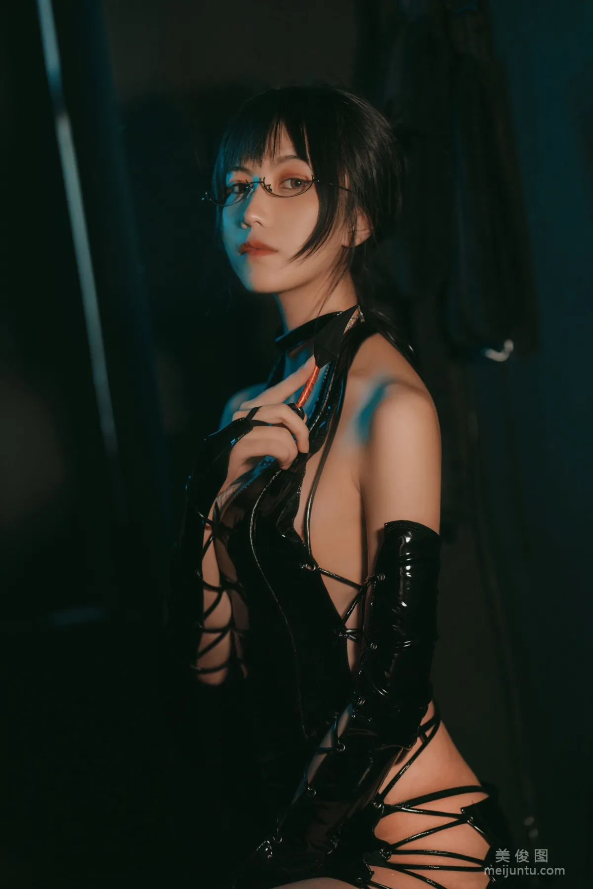 [美女Coser] 逐月su 《忍者》 写真集4