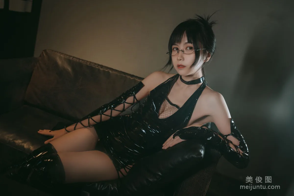 [美女Coser] 逐月su 《忍者》 寫真集 25