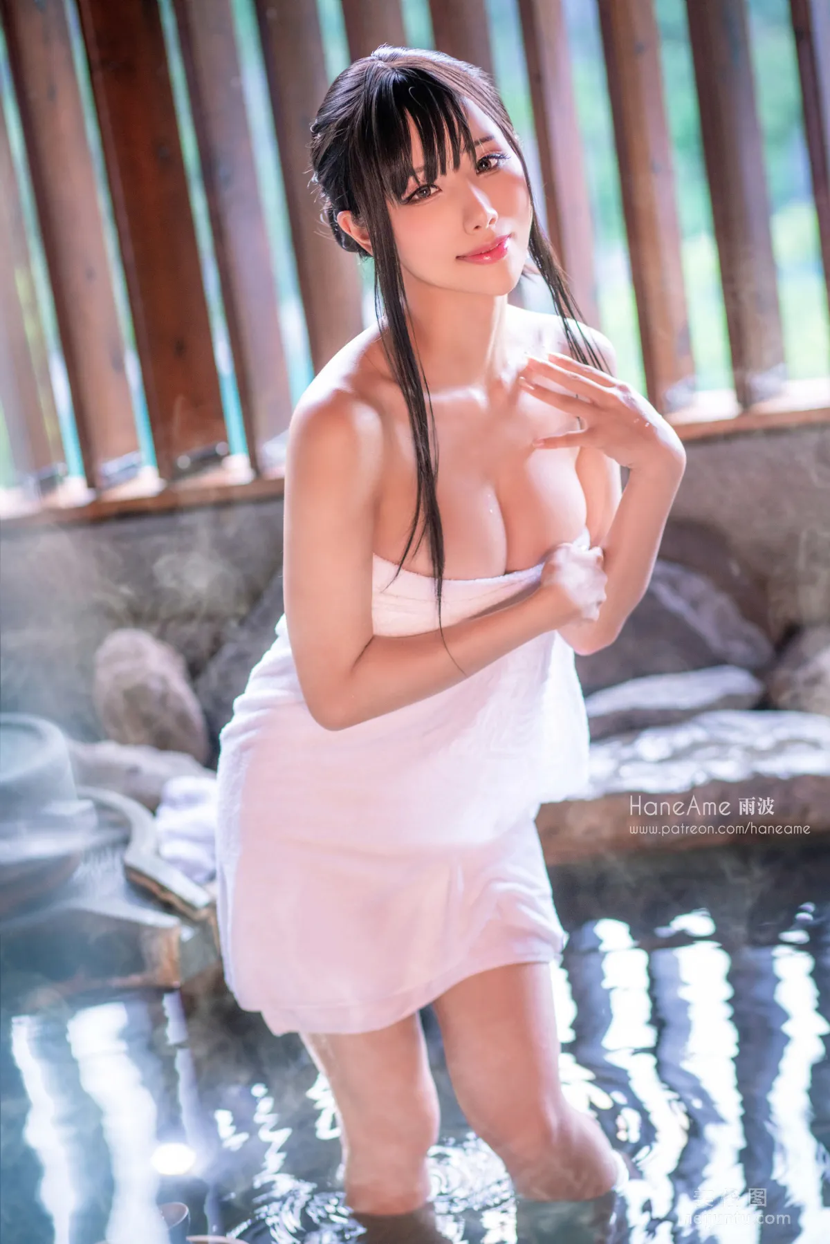 [網紅Coser美女] 雨波HaneAme 《溫泉》 寫真集 89
