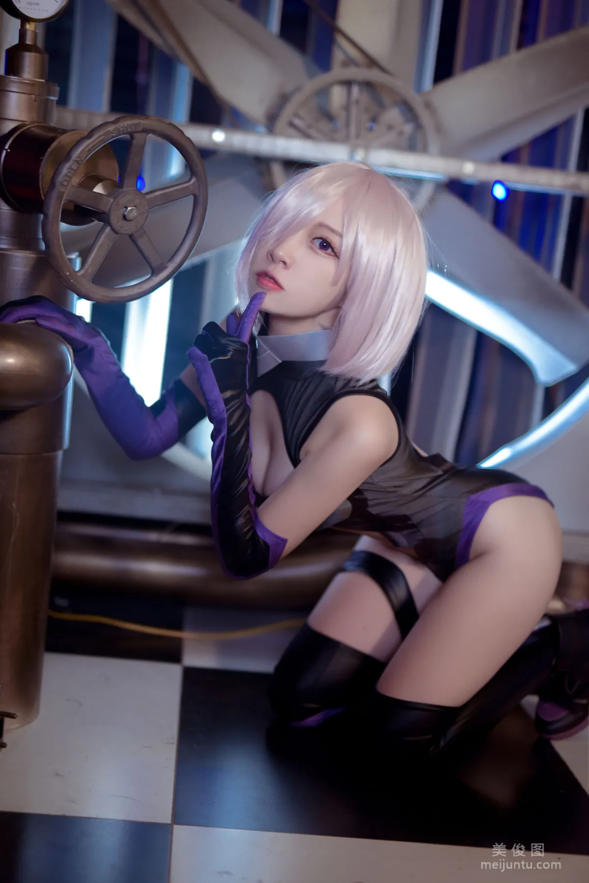 二佐Nisa 《Fate瑪修個人訓練》 寫真集 22