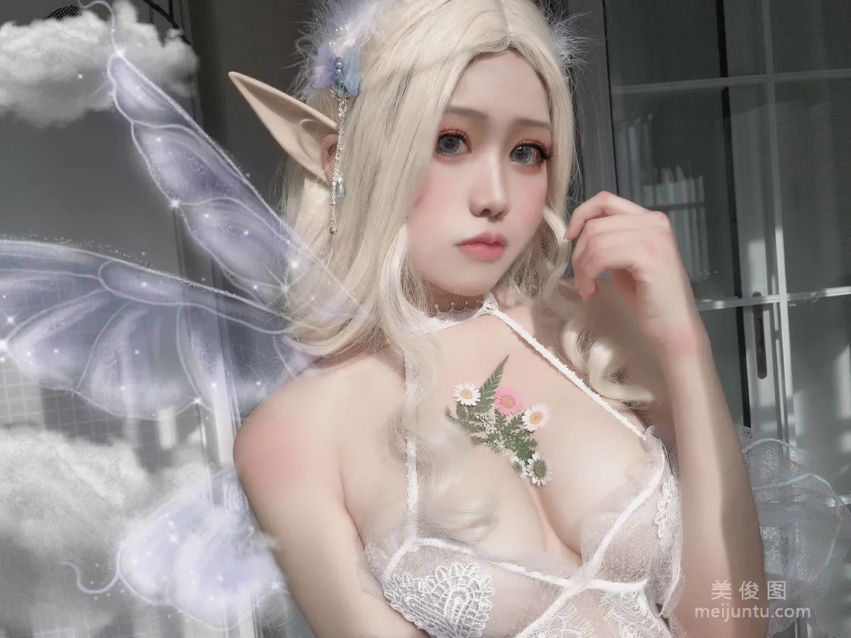 [美女Coser] 一笑芳香沁 《少女與花》 寫真集 5