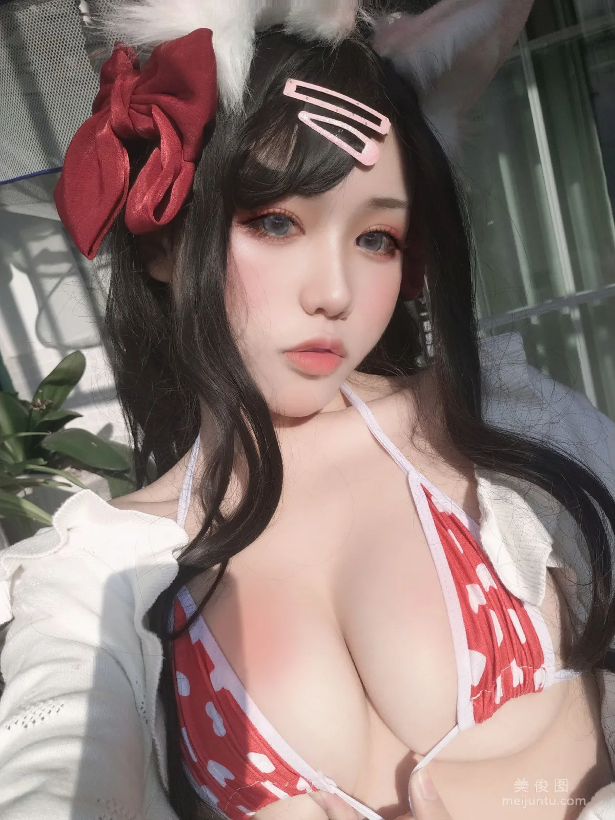 一笑芳香沁 《窗與寵物貓》 寫真集 19