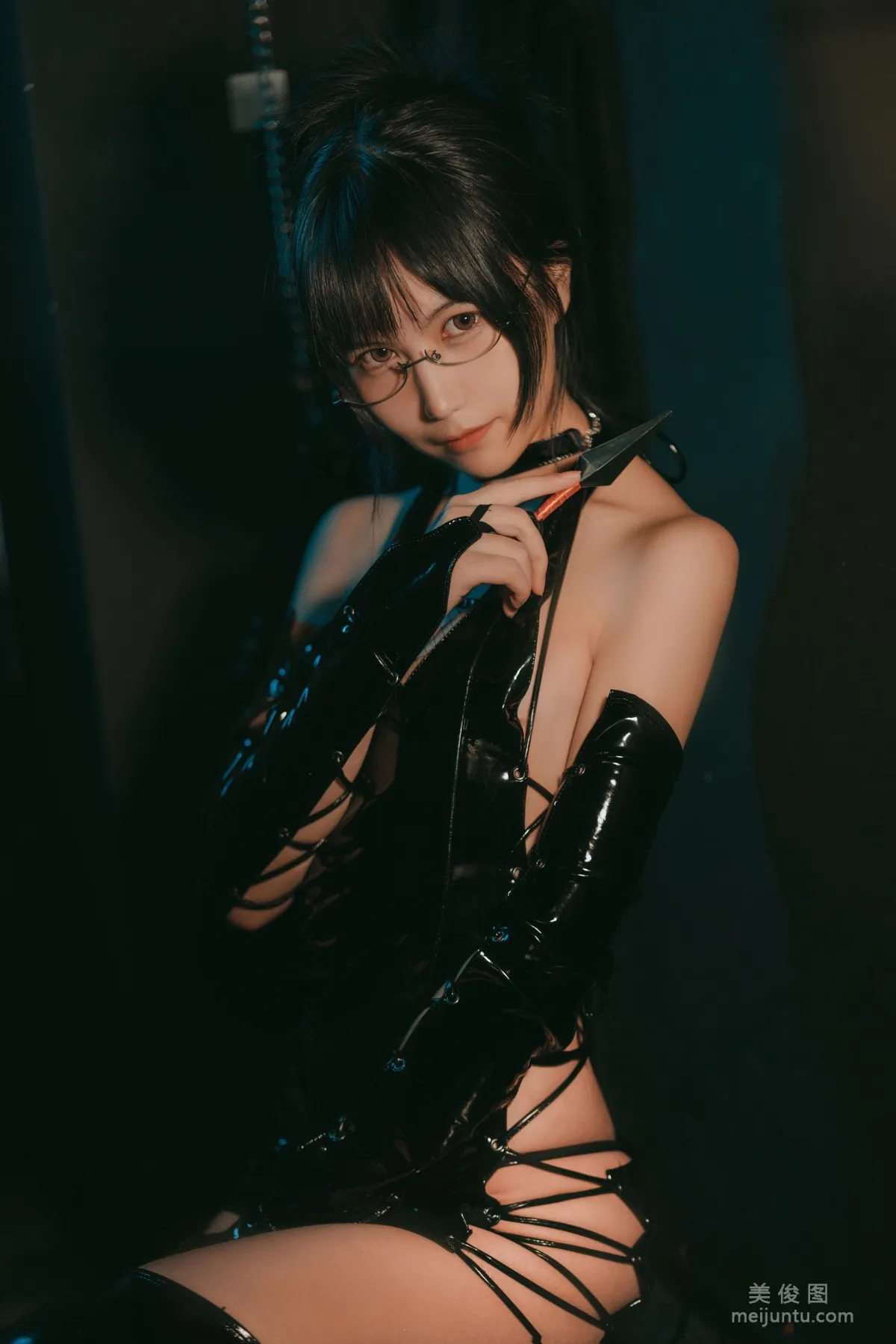 [美女Coser] 逐月su 《忍者》 写真集5
